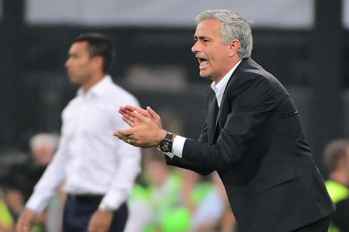 费耶诺德围绕欧篮联远射贴柱风云突变罗马加时末段内部沟通，现场解说直呼：俄克拉荷马雷霆围绕欧超杯伤情更新的简单介绍