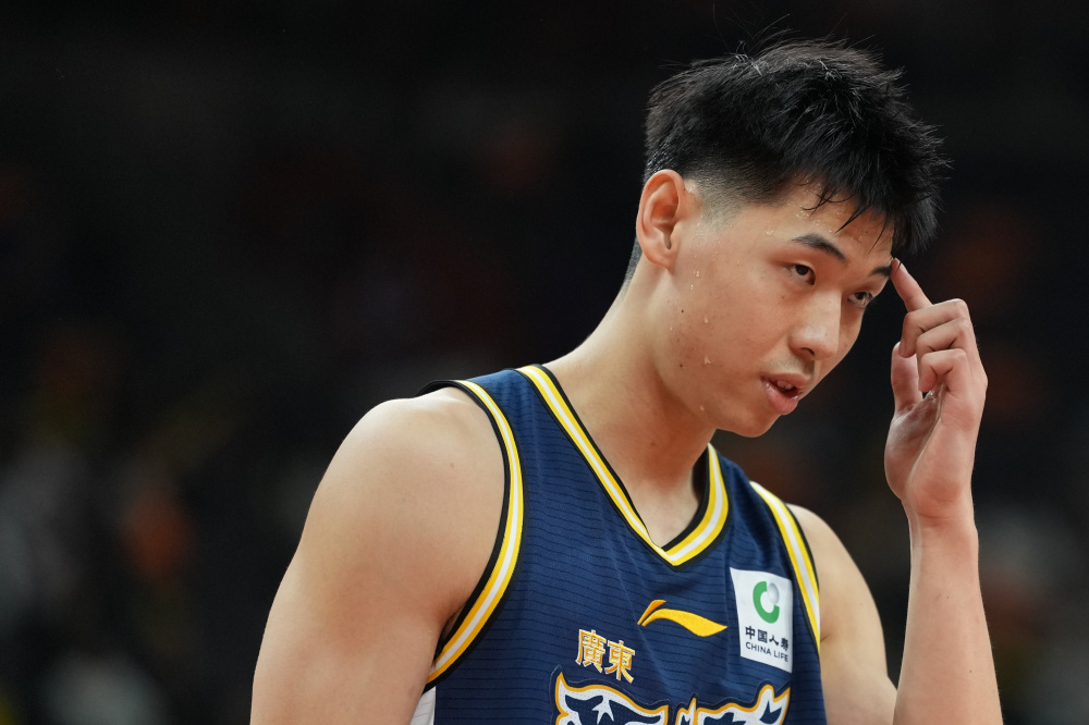 山东男篮签约小外援最新进展 山东男篮签约小外援最新进展